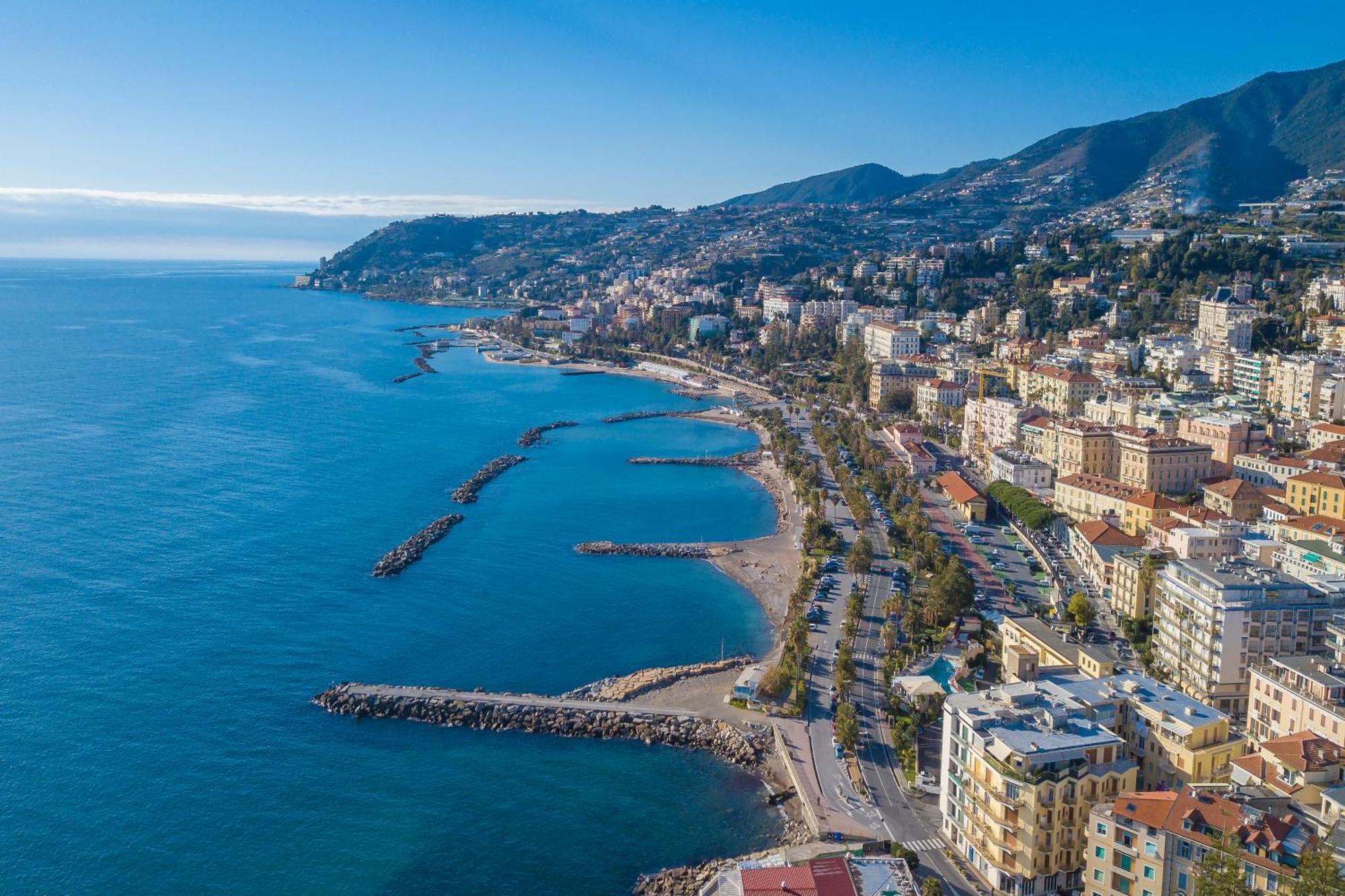 Villa Lucia Riviera Dei Fiori Pool - Happy Rentals San Remo Zewnętrze zdjęcie