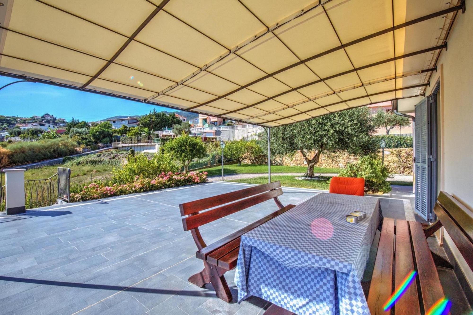 Villa Lucia Riviera Dei Fiori Pool - Happy Rentals San Remo Zewnętrze zdjęcie